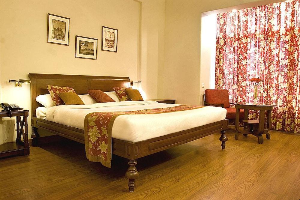 Hotel Broadway Delhi Esterno foto