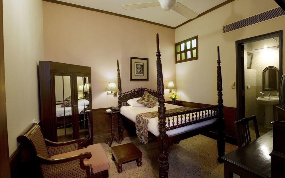 Hotel Broadway Delhi Esterno foto