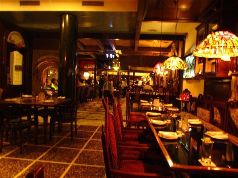Hotel Broadway Delhi Esterno foto